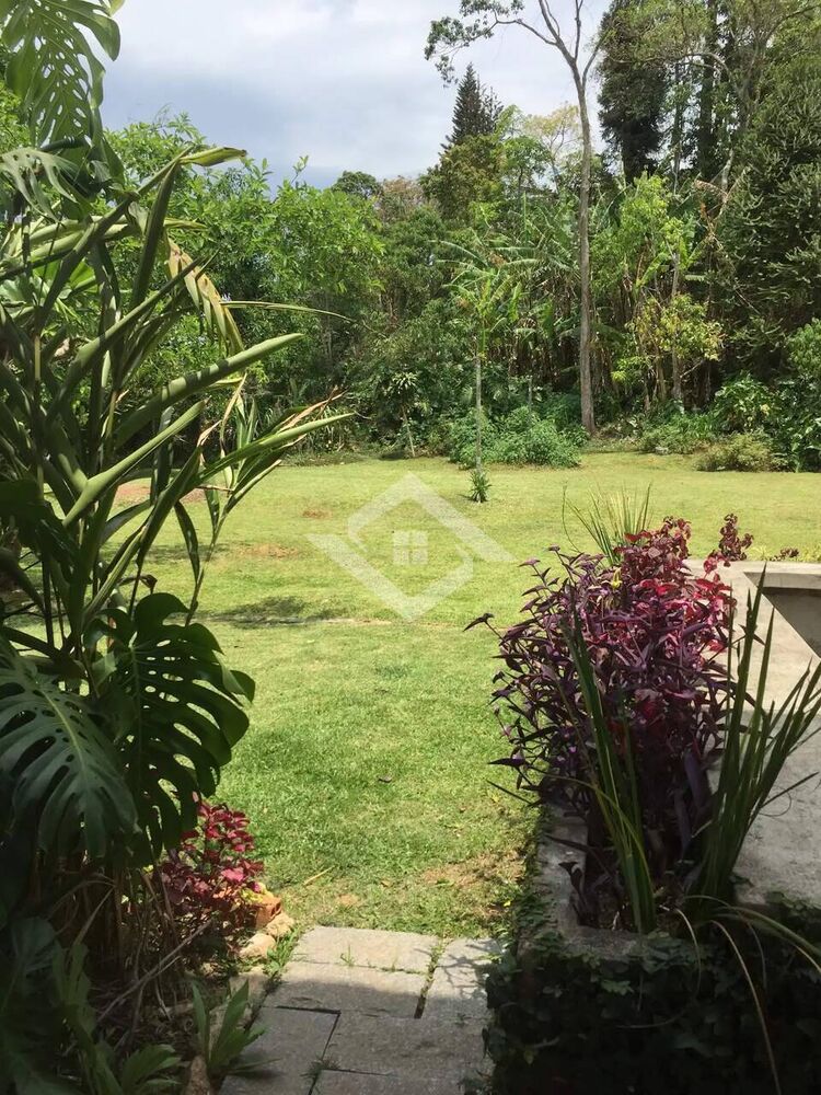 Sítio à venda com 6 quartos, 300m² - Foto 4