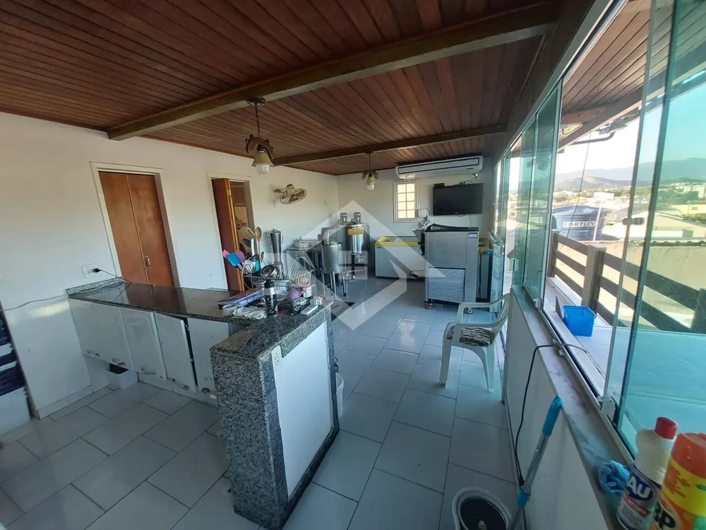 Casa, 3 quartos, 245 m² - Foto 16
