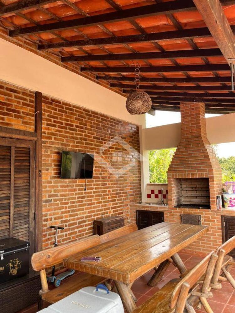 Casa, 4 quartos, 275 m² - Foto 2