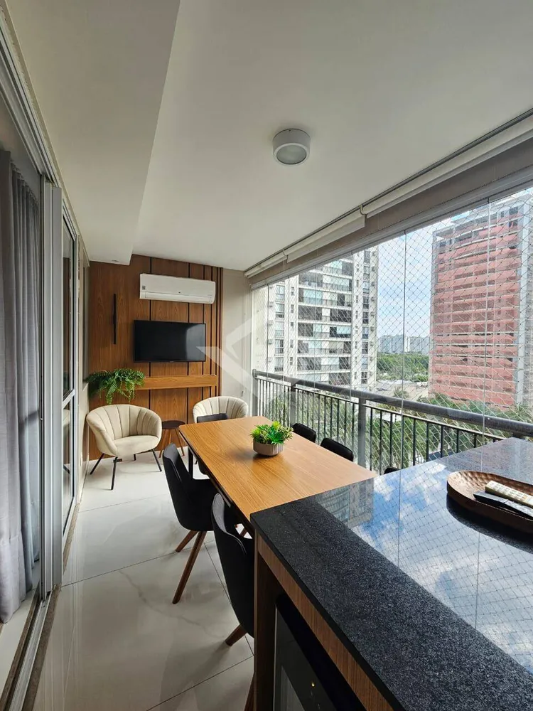 Apartamento, 3 quartos, 166 m² - Foto 2