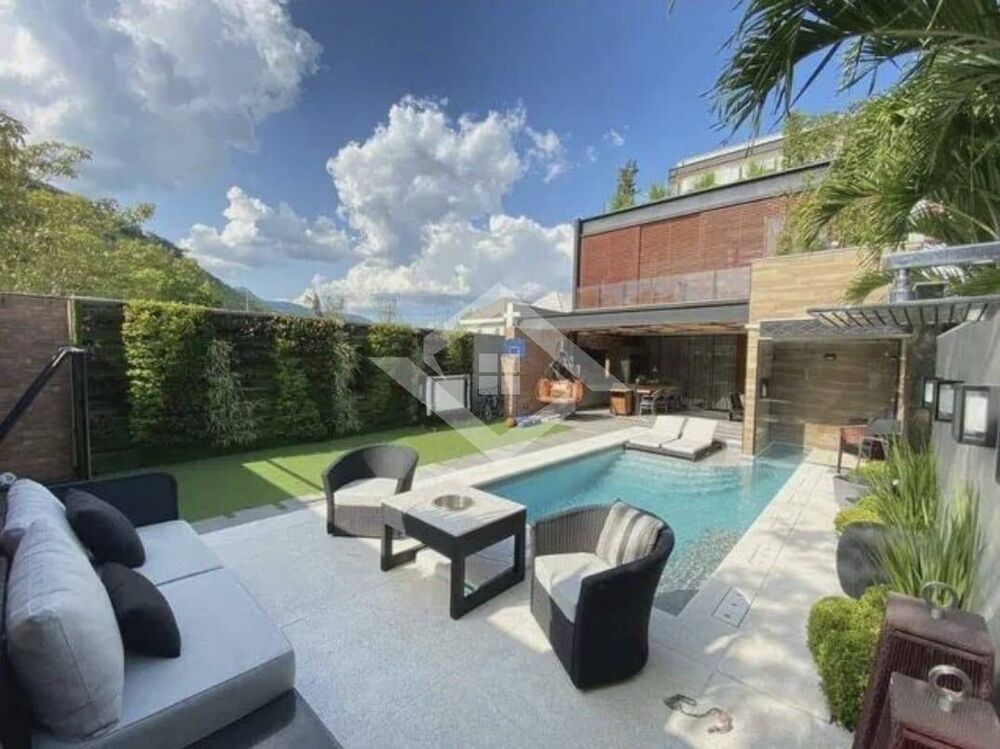 Casa à venda com 5 quartos, 430m² - Foto 7