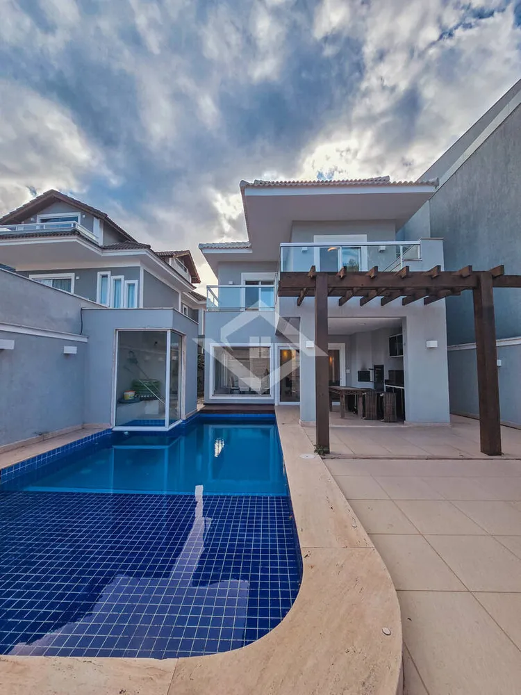 Casa, 5 quartos, 253 m² - Foto 2