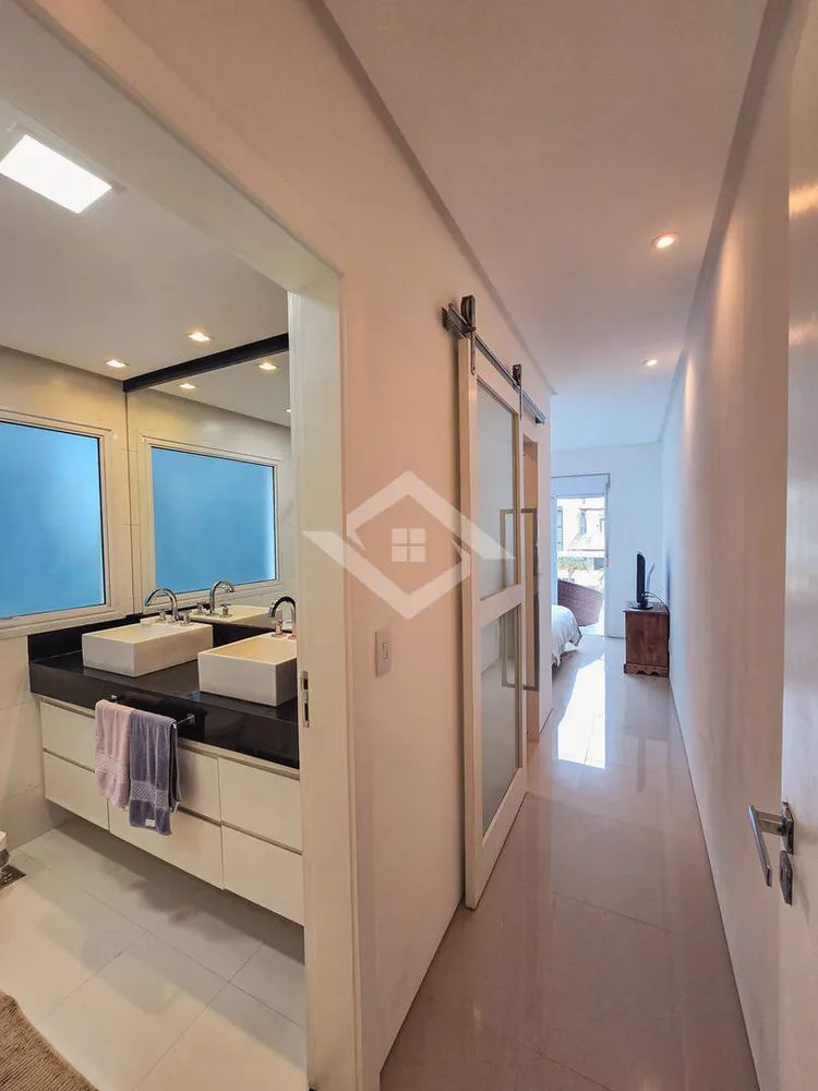 Casa, 5 quartos, 253 m² - Foto 24