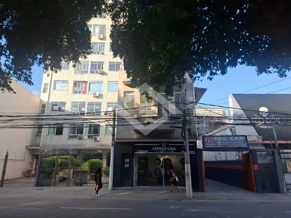 Prédio Inteiro - Foto 1