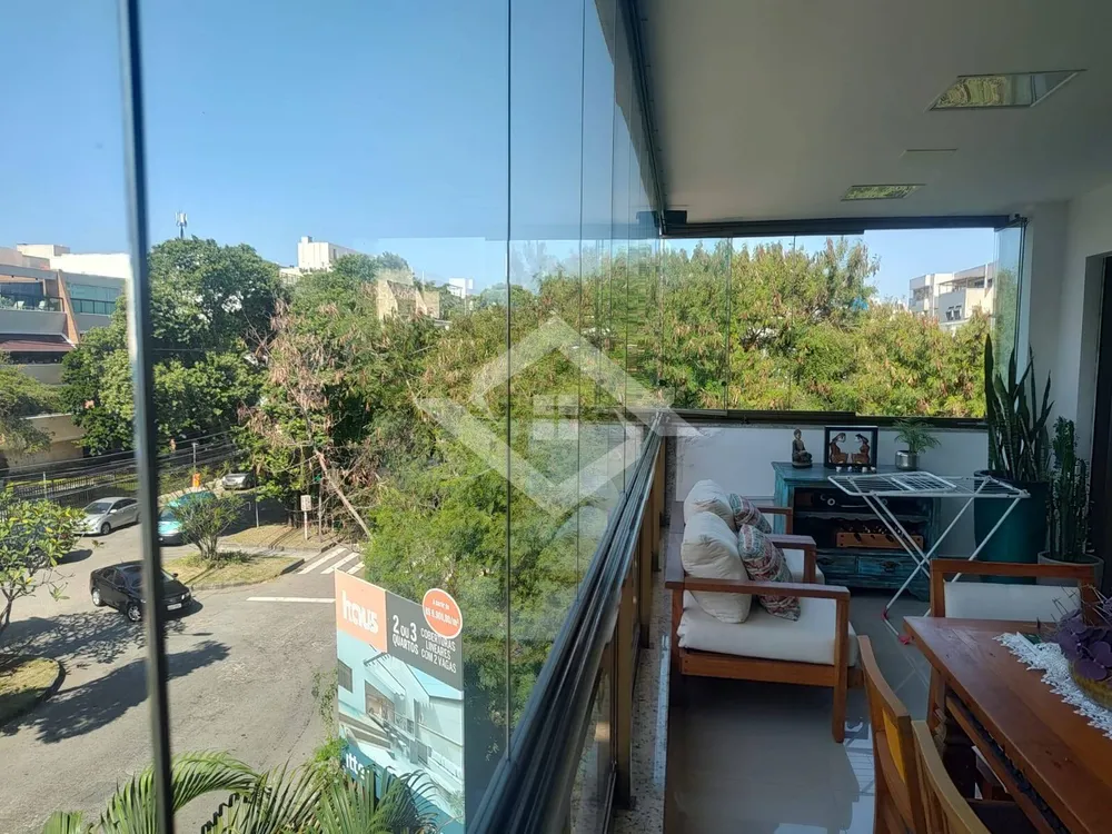 Apartamento, 3 quartos, 144 m² - Foto 1