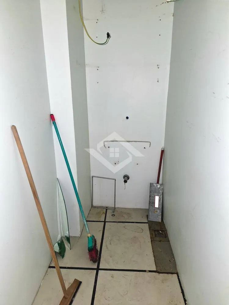 Prédio Inteiro - Foto 13