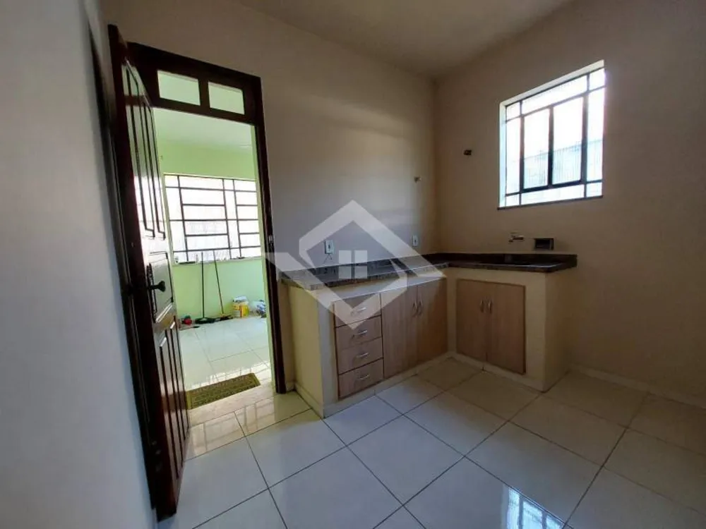 Casa, 5 quartos, 256 m² - Foto 11