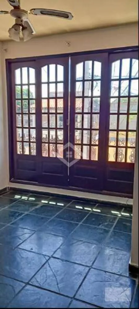 Casa, 3 quartos, 140 m² - Foto 2