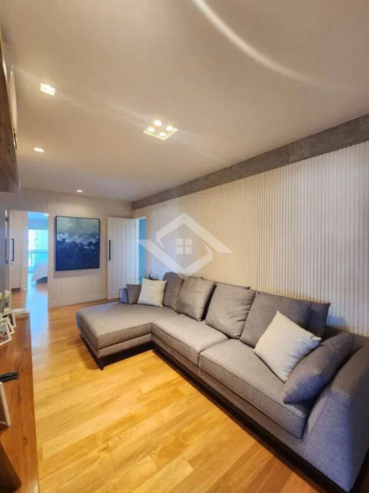 Apartamento à venda com 4 quartos, 233m² - Foto 5