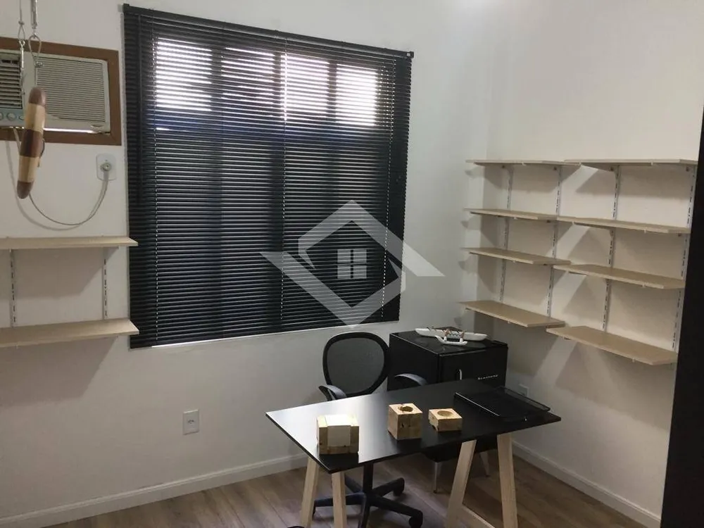 Depósito-Galpão, 17 m² - Foto 1