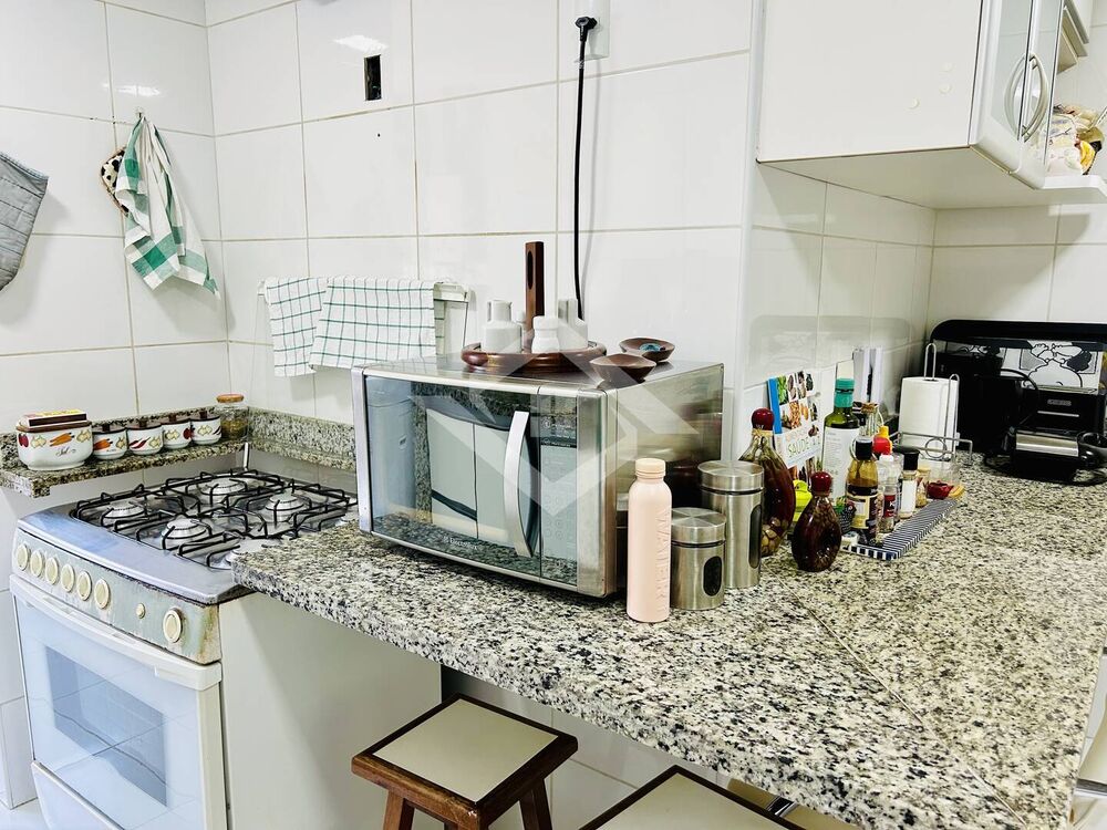 Apartamento à venda com 3 quartos, 122m² - Foto 3