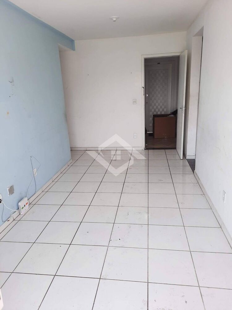 Apartamento à venda com 2 quartos, 57m² - Foto 7