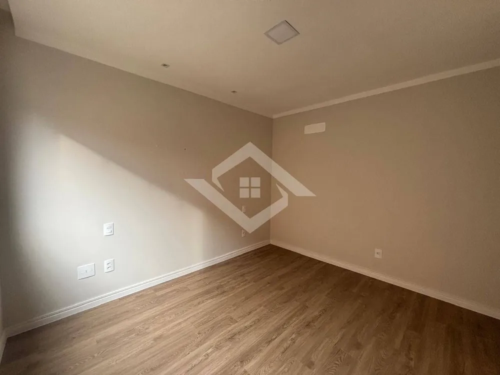 Casa, 3 quartos, 298 m² - Foto 26