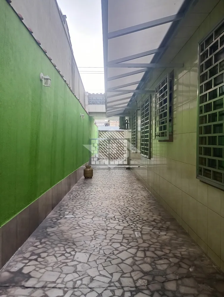 Casa, 3 quartos, 250 m² - Foto 24