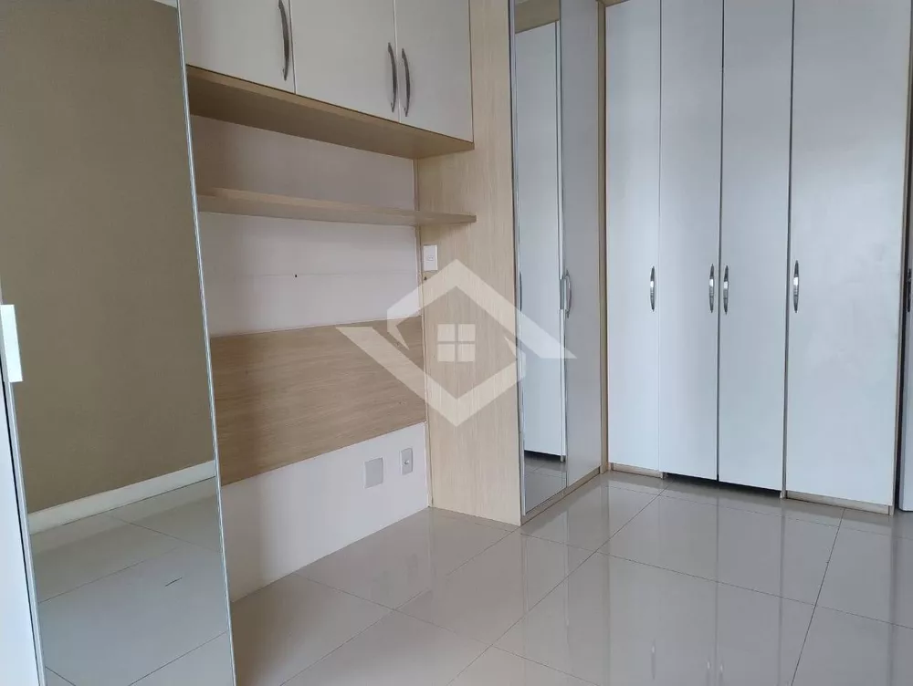 Apartamento à venda com 2 quartos, 82m² - Foto 3