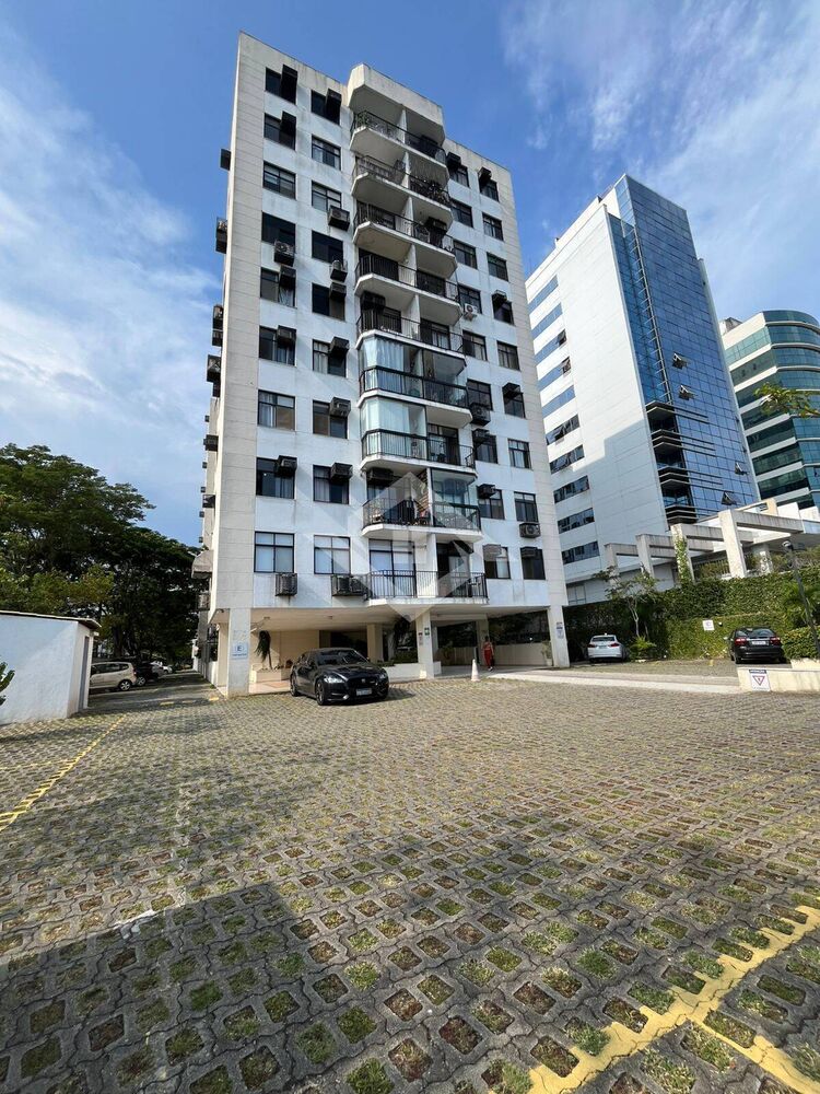 Apartamento à venda com 3 quartos, 69m² - Foto 1