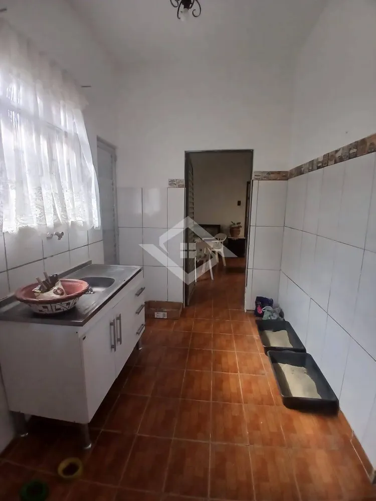 Casa, 4 quartos, 200 m² - Foto 12