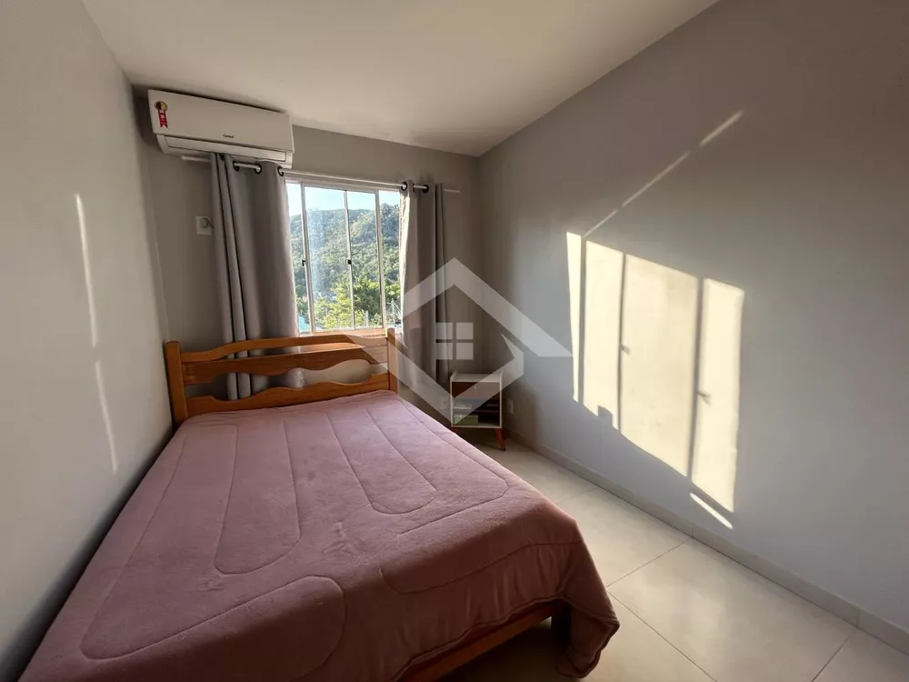 Casa, 5 quartos, 200 m² - Foto 11