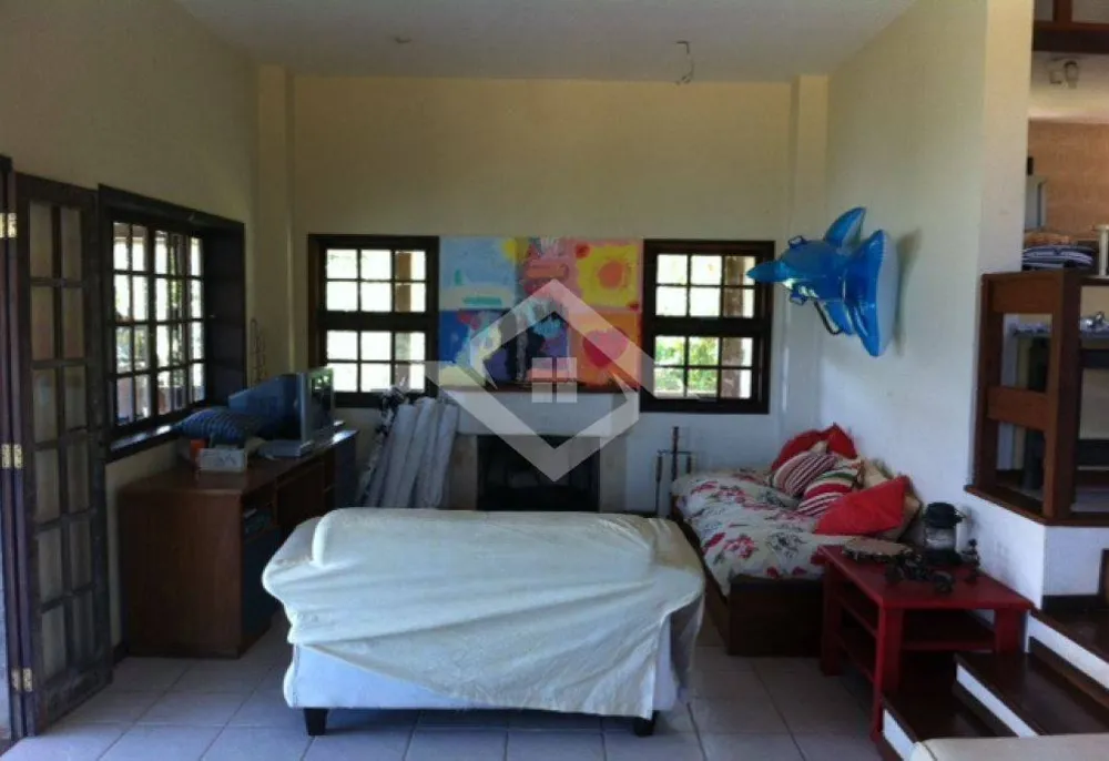 Casa, 3 quartos, 219 m² - Foto 4