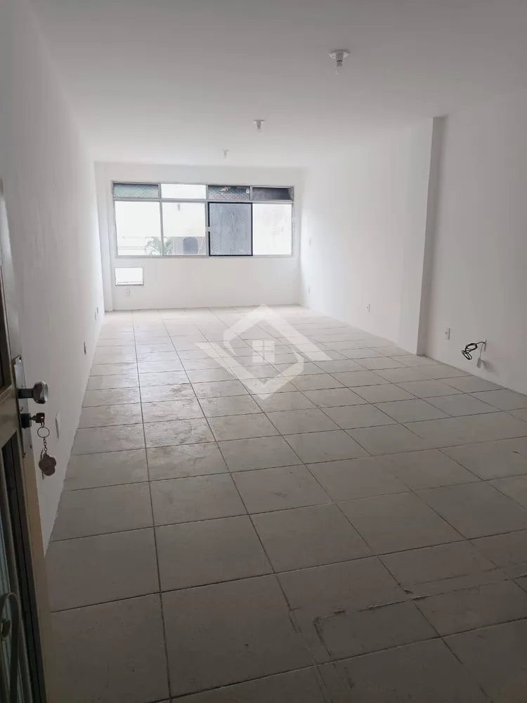 Prédio Inteiro - Foto 1
