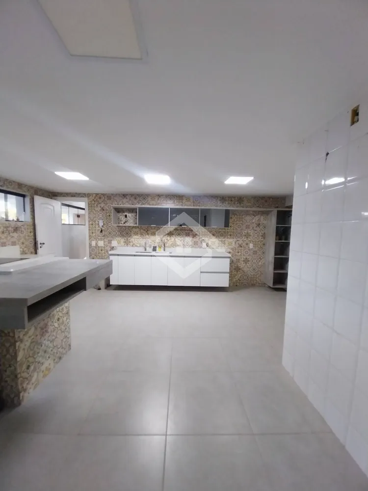 Casa, 6 quartos, 600 m² - Foto 38