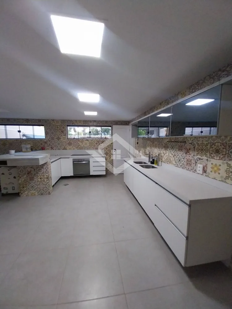Casa, 6 quartos, 600 m² - Foto 36