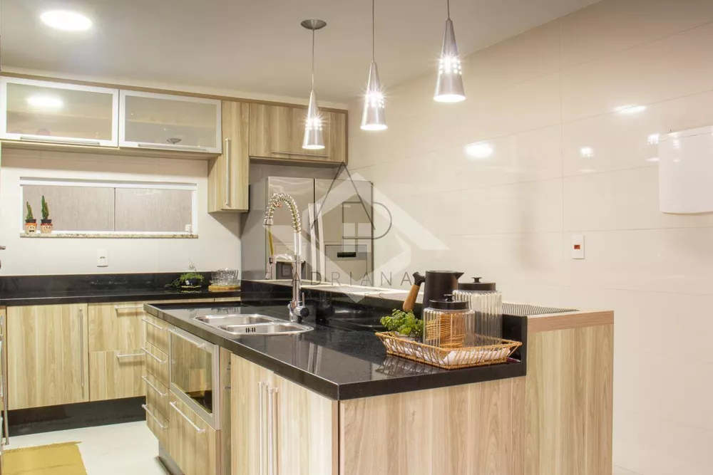 Casa, 3 quartos, 250 m² - Foto 5