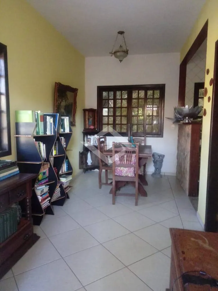 Casa, 4 quartos, 240 m² - Foto 10
