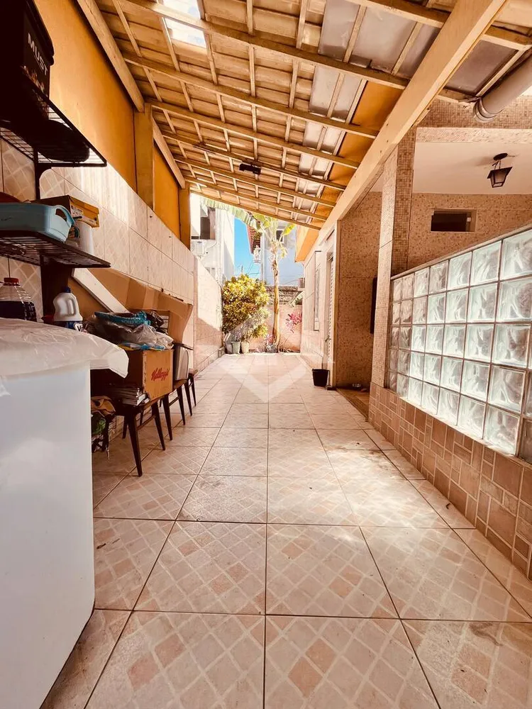 Casa, 3 quartos, 136 m² - Foto 2