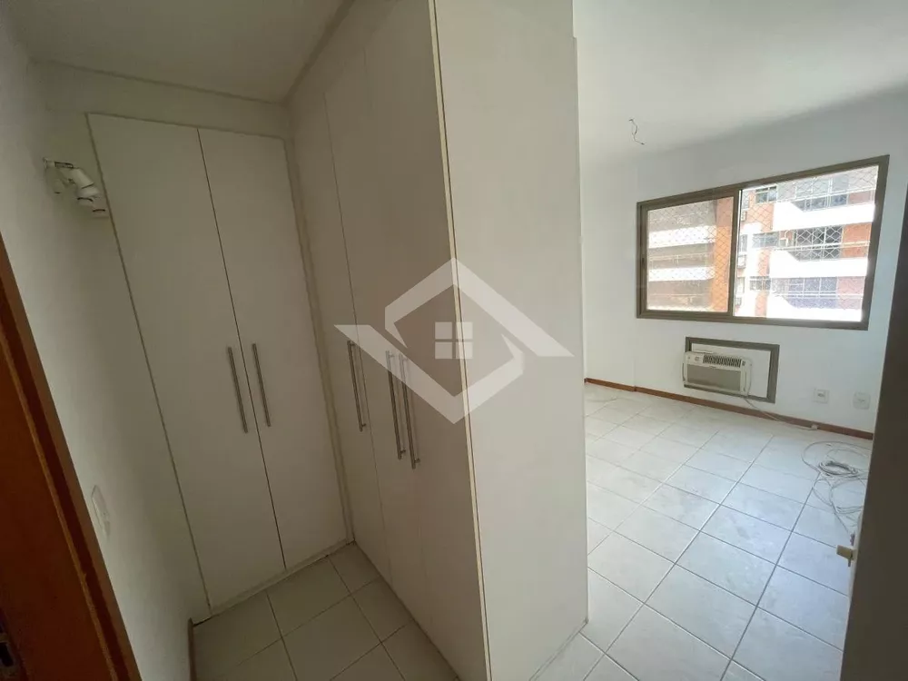 Apartamento à venda com 2 quartos, 72m² - Foto 12