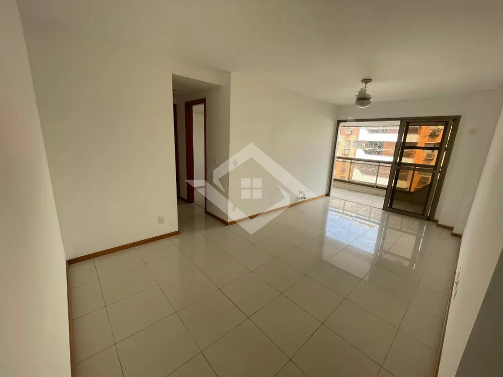 Apartamento à venda com 2 quartos, 72m² - Foto 6