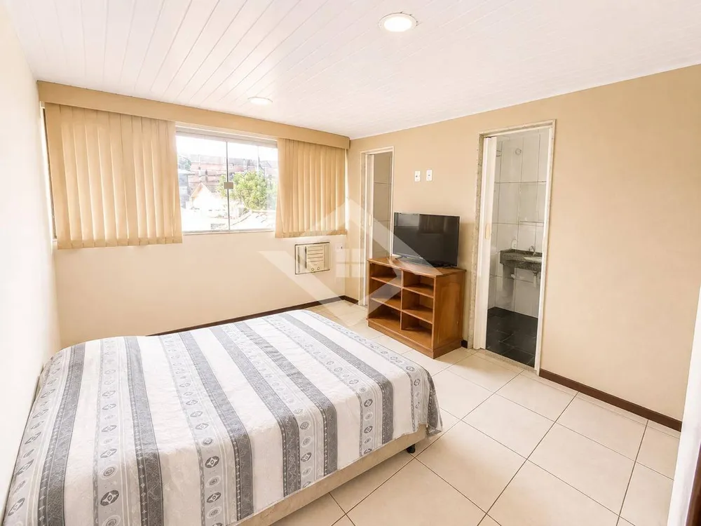 Casa, 4 quartos, 200 m² - Foto 4