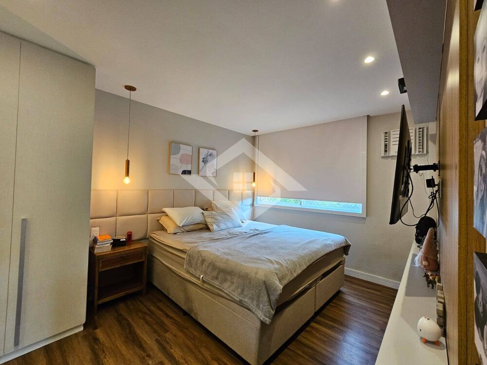 Apartamento à venda com 4 quartos, 142m² - Foto 19