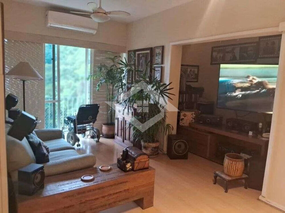 Apartamento à venda com 2 quartos, 60m² - Foto 2