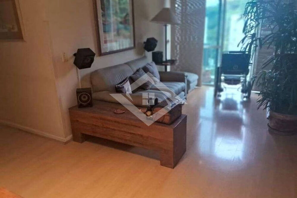 Apartamento à venda com 2 quartos, 60m² - Foto 1