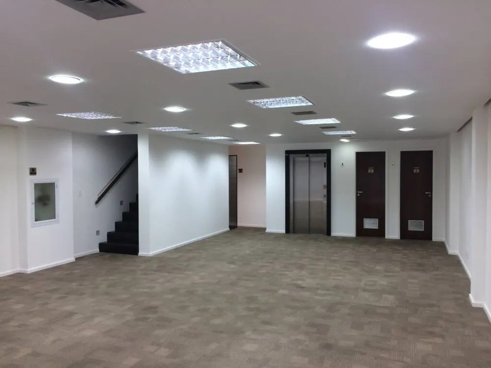 Prédio Inteiro - Foto 16