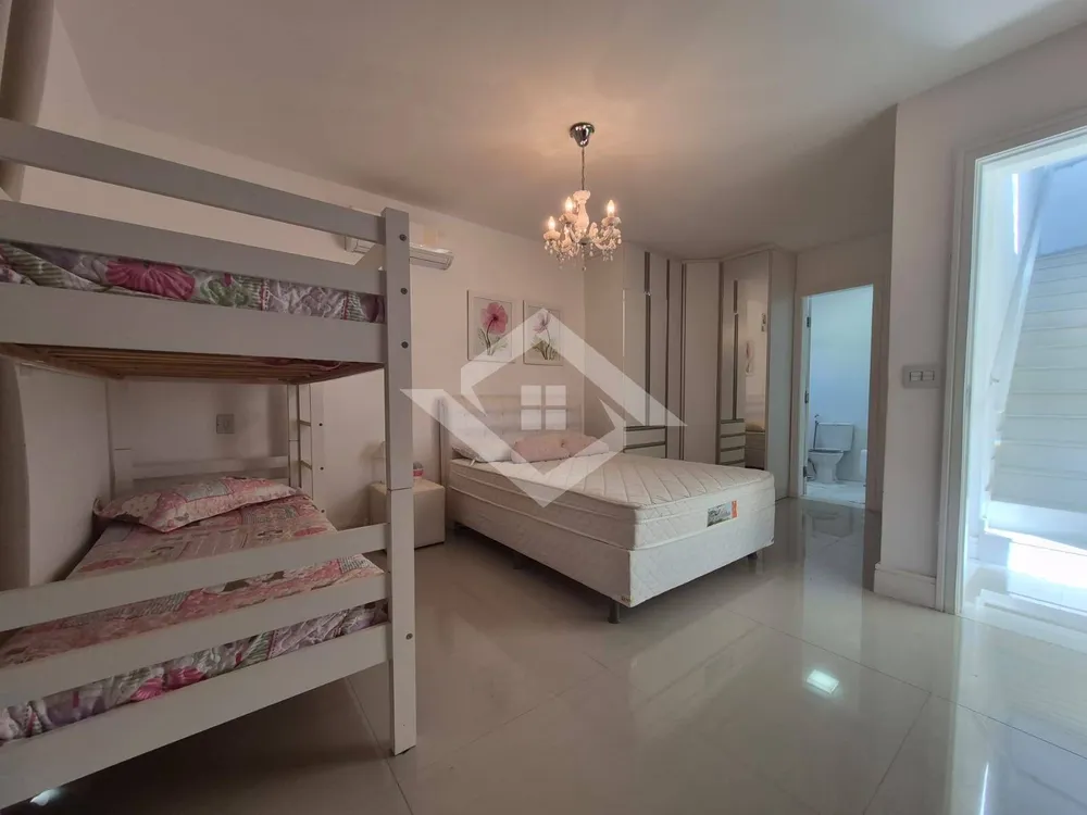 Casa, 4 quartos, 243 m² - Foto 25