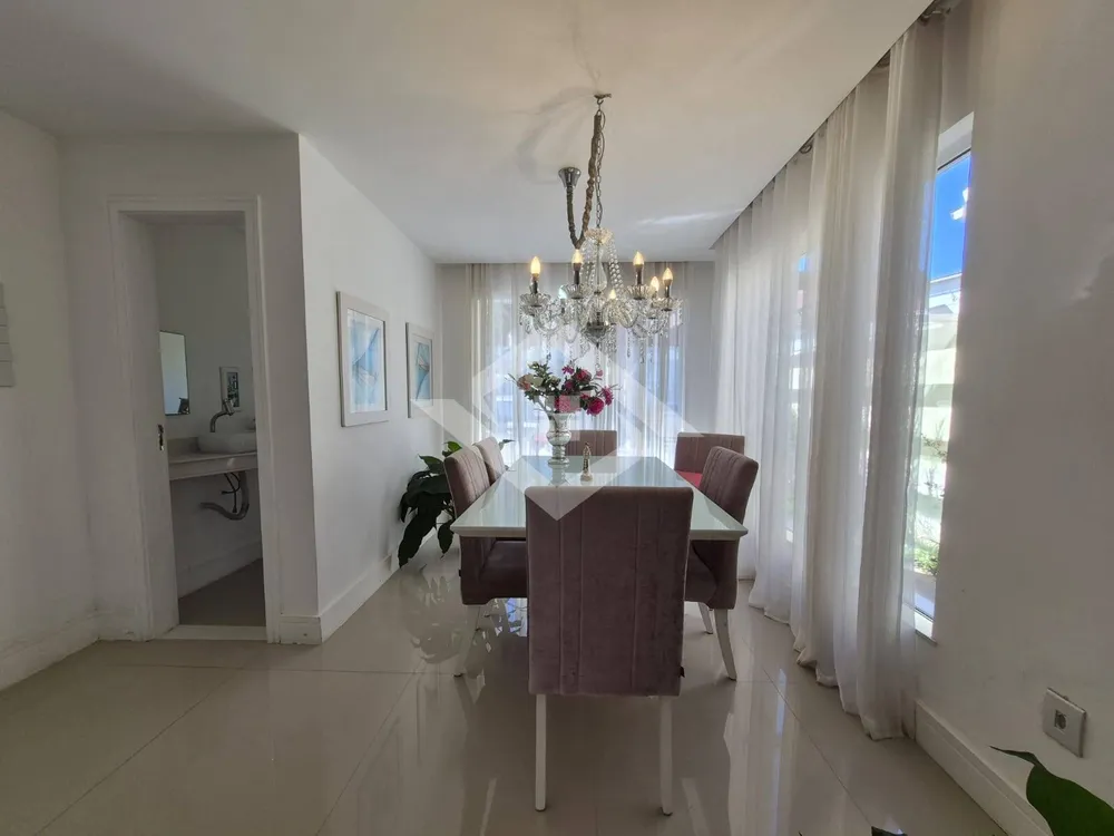 Casa, 4 quartos, 243 m² - Foto 22