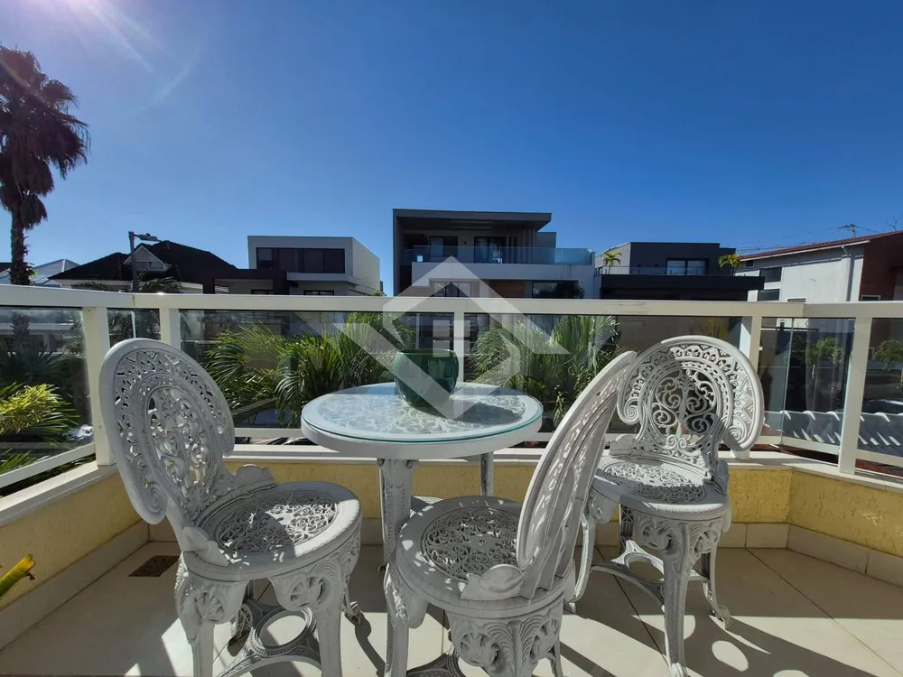 Casa, 4 quartos, 243 m² - Foto 3