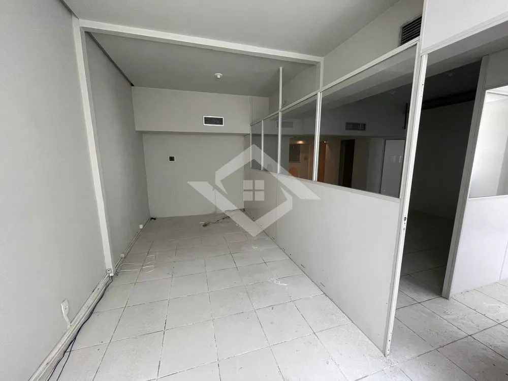 Prédio Inteiro - Foto 13