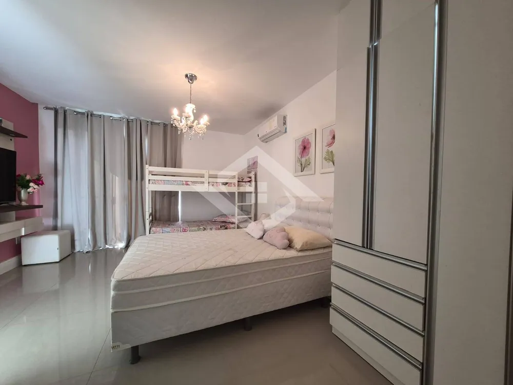 Casa, 4 quartos, 243 m² - Foto 21