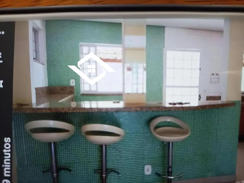 Casa, 4 quartos, 247 m² - Foto 4