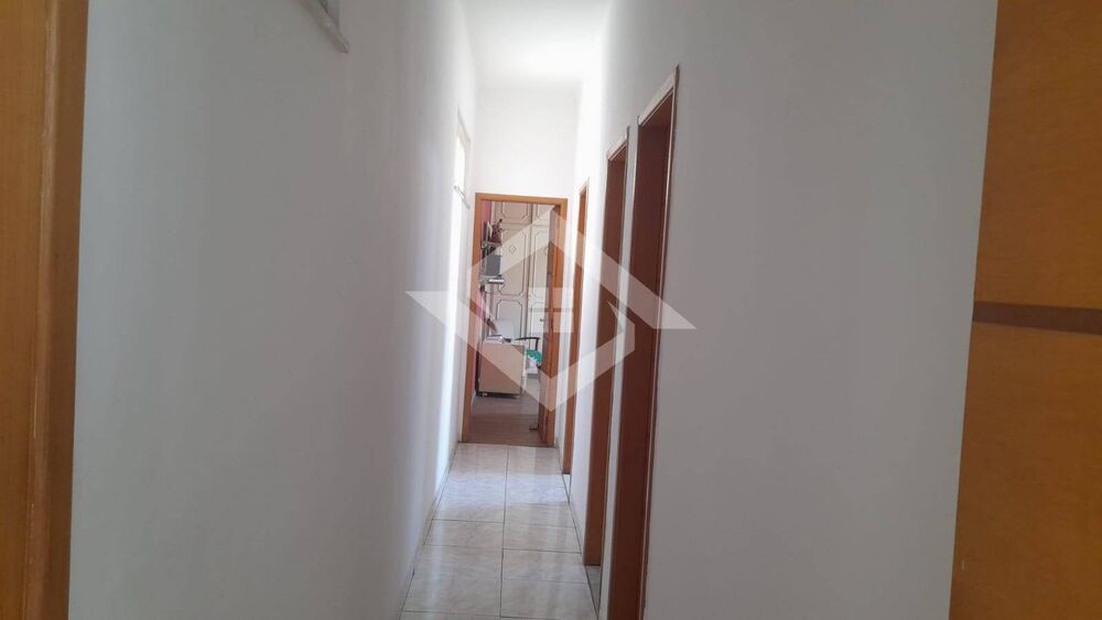 Apartamento à venda com 3 quartos, 100m² - Foto 8