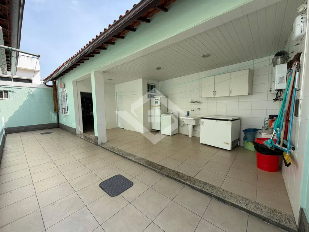 Casa, 6 quartos, 305 m² - Foto 22