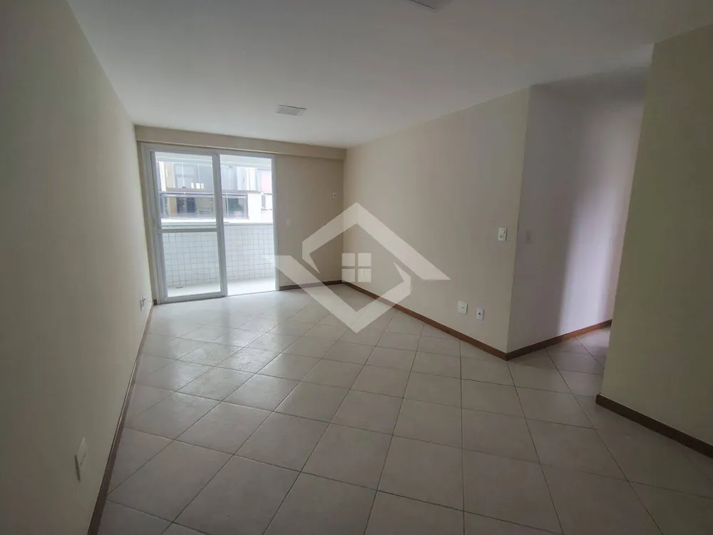 Apartamento, 3 quartos, 83 m² - Foto 2