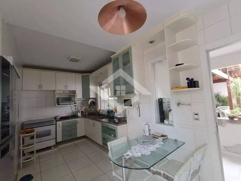 Casa, 3 quartos, 360 m² - Foto 4