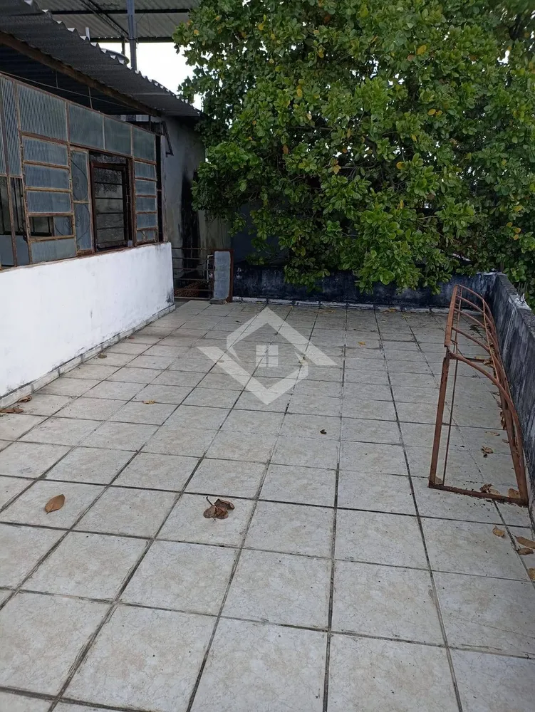 Casa, 2 quartos, 180 m² - Foto 1