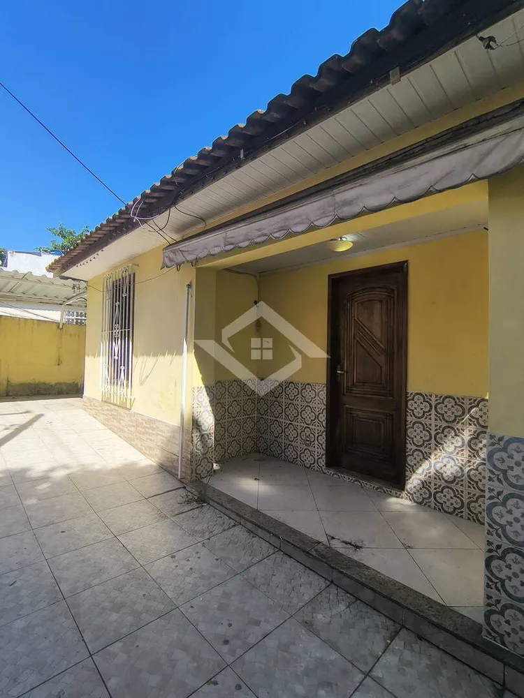 Casa, 3 quartos, 200 m² - Foto 1