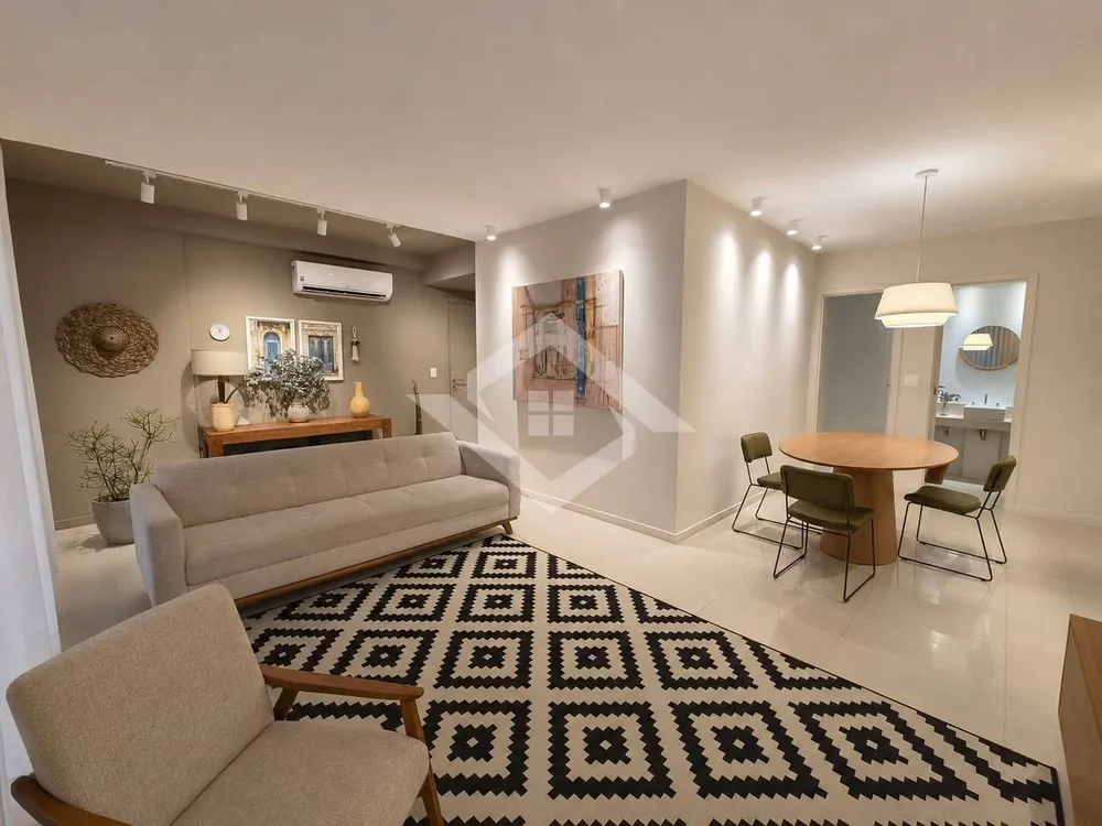 Apartamento, 3 quartos, 145 m² - Foto 1