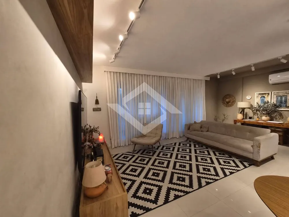 Apartamento, 3 quartos, 145 m² - Foto 2